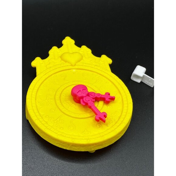 Monster High Freaky Fusion Catacombs 2014 Replacement Clock and hardware - Picture 4 of 16